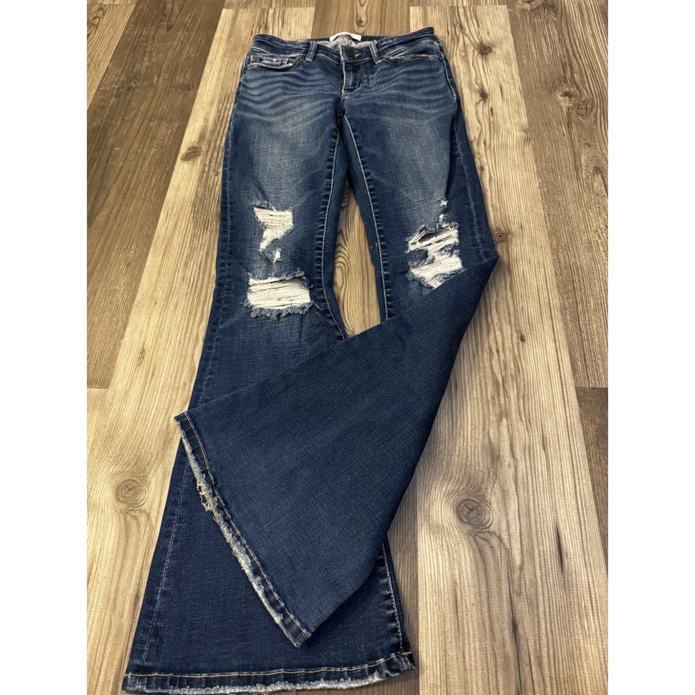 BKE Stella Slim Fit Low Rise Flare woman's Distressed Jeans 26x33.5 Medium Wash